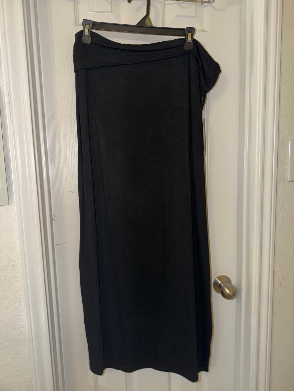 No Boundaries Black Women's Maxi Skirt - Classic Comfort